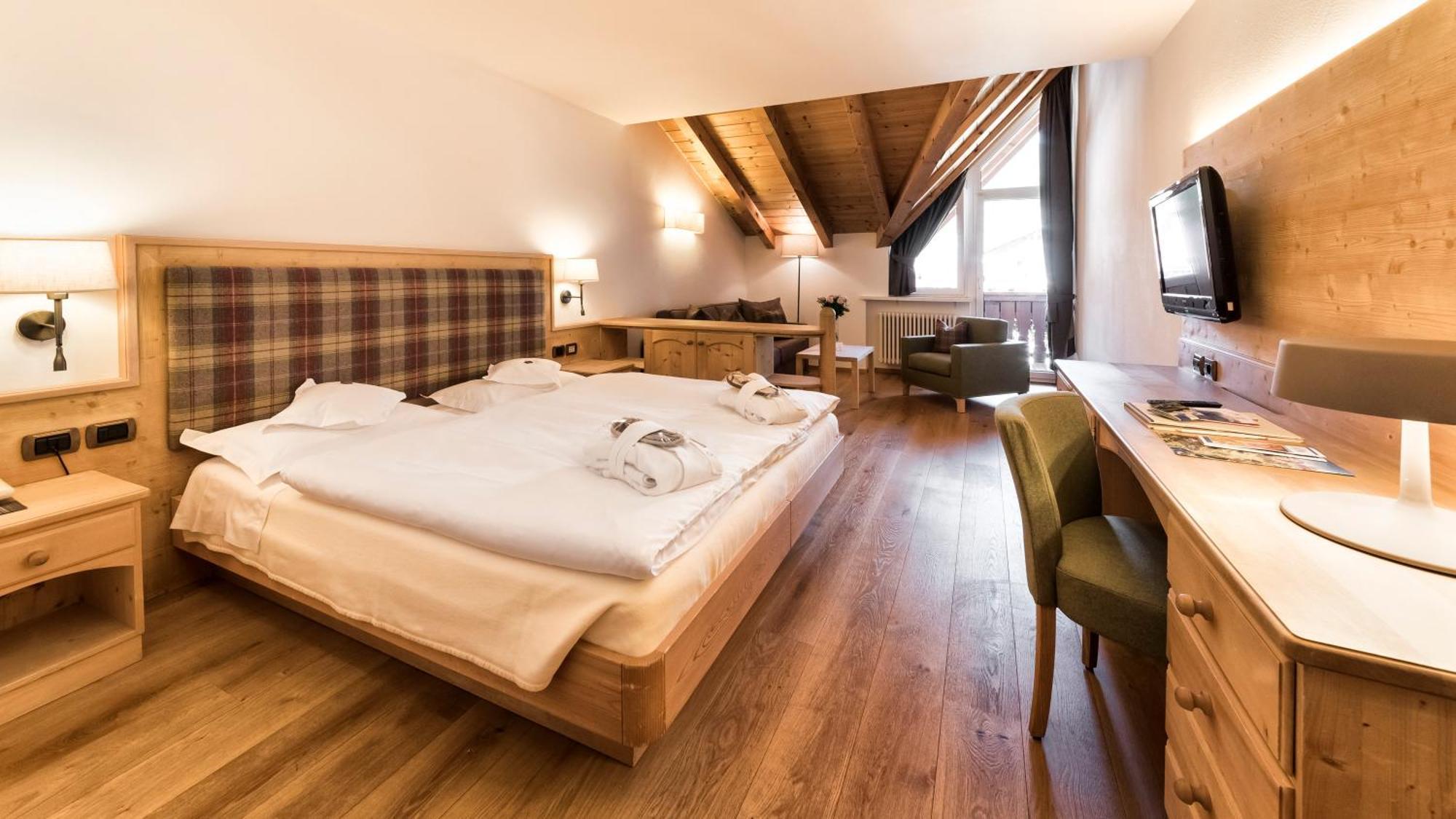 Hotel Genziana Ortisei Eksteriør billede